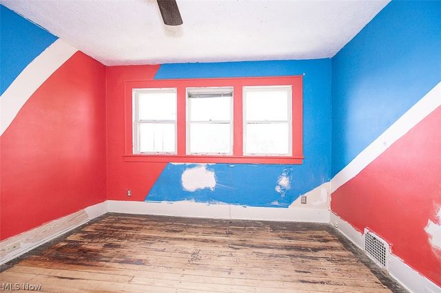 962 Woodward Avenue, Akron, OH 44310