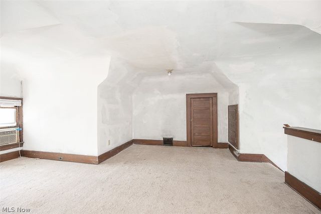 962 Woodward Avenue, Akron, OH 44310