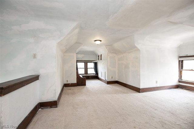 962 Woodward Avenue, Akron, OH 44310