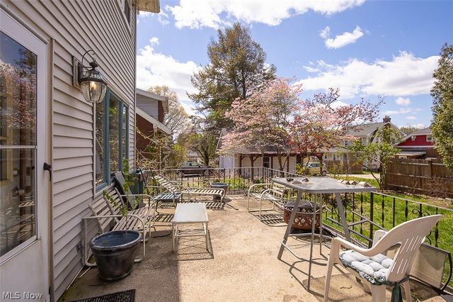 962 Woodward Avenue, Akron, OH 44310