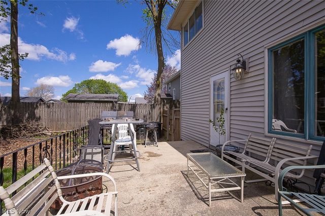 962 Woodward Avenue, Akron, OH 44310
