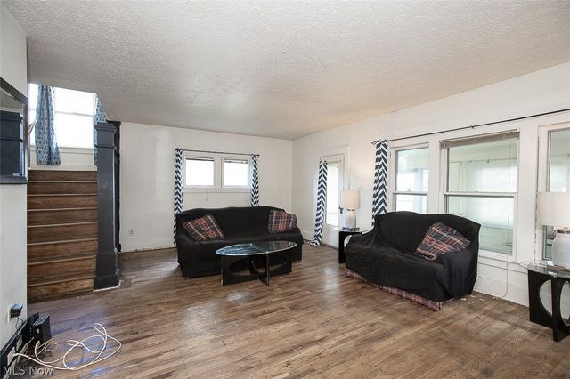 962 Woodward Avenue, Akron, OH 44310