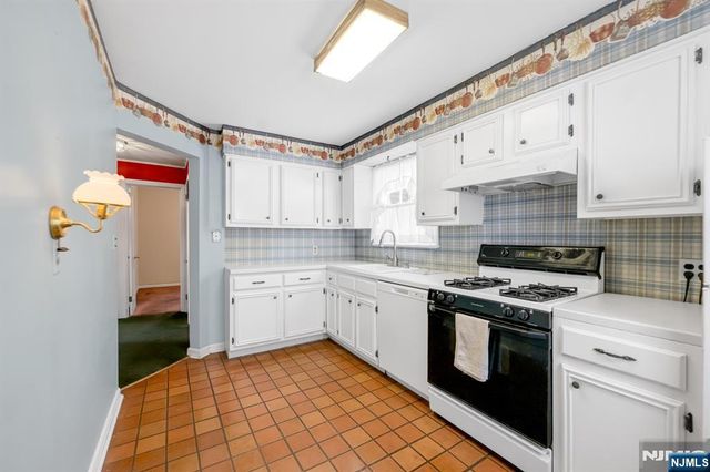 229 Cedar Lane, River Vale, NJ 07675