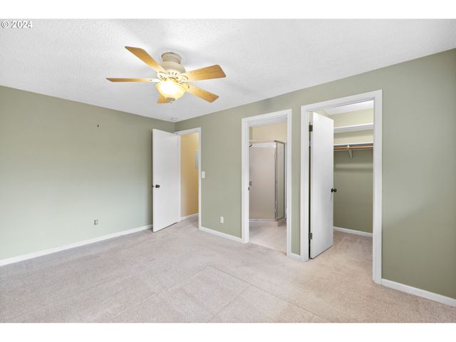 12871 Se STARK St A16, Portland, OR 97233