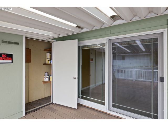 12871 Se STARK St A16, Portland, OR 97233