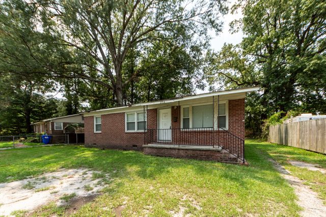 2914 Charlene Drive, North Charleston, SC 29405