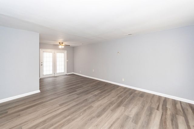 2914 Charlene Drive, North Charleston, SC 29405