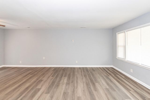2914 Charlene Drive, North Charleston, SC 29405