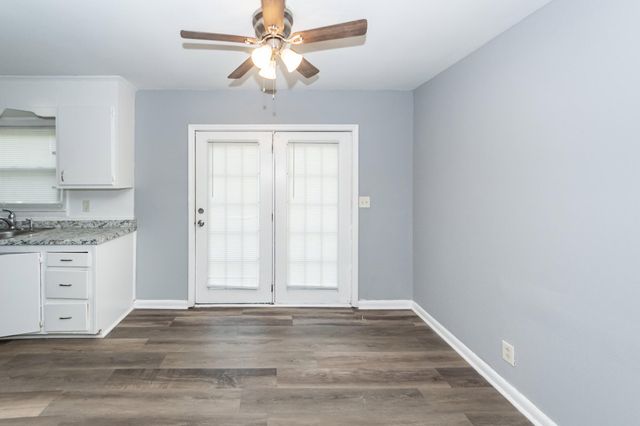 2914 Charlene Drive, North Charleston, SC 29405