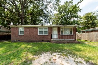 2914 Charlene Drive, North Charleston, SC 29405