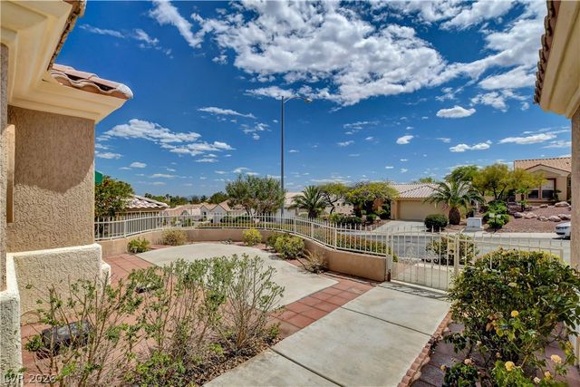 10400 Willamette Place, Las Vegas, NV 89134