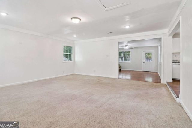 2344 Chestnut Log Place, Lithia Springs, GA 30122