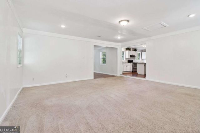 2344 Chestnut Log Place, Lithia Springs, GA 30122