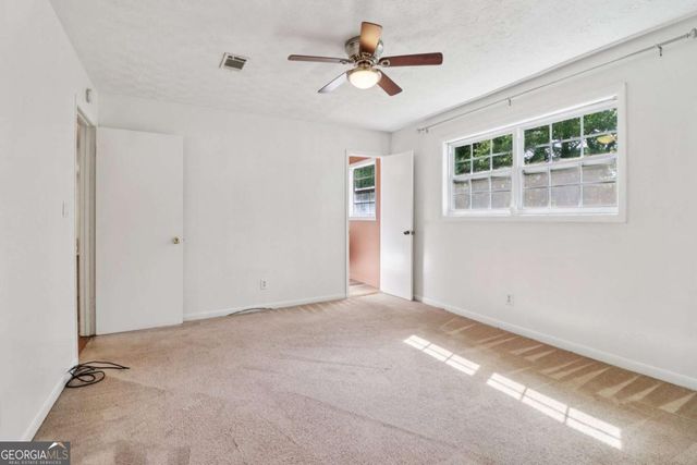 2344 Chestnut Log Place, Lithia Springs, GA 30122
