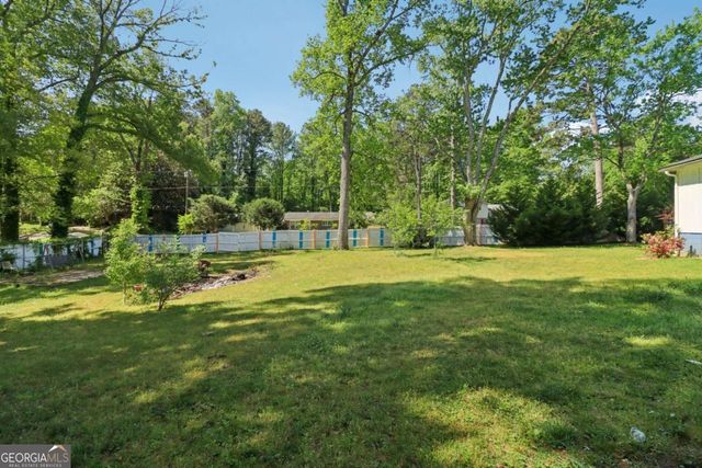 2344 Chestnut Log Place, Lithia Springs, GA 30122