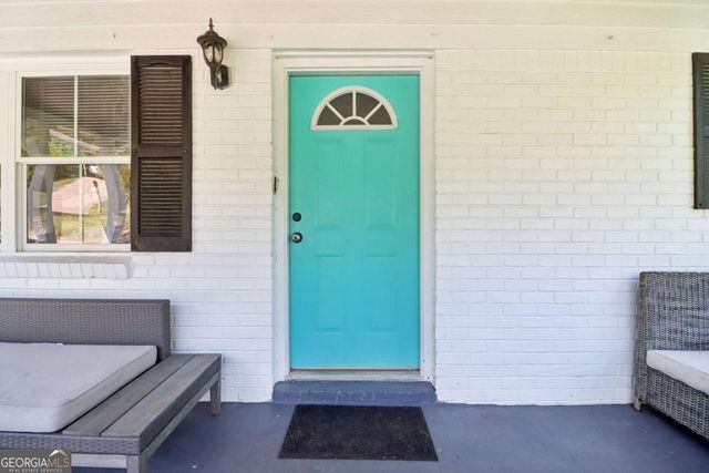 2344 Chestnut Log Place, Lithia Springs, GA 30122
