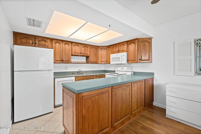 5801 N Atlantic Avenue 302, Cape Canaveral, FL 32920