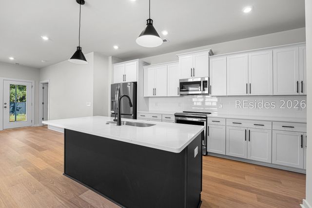 70 Lockwood Dr, Bluffton, SC 29910