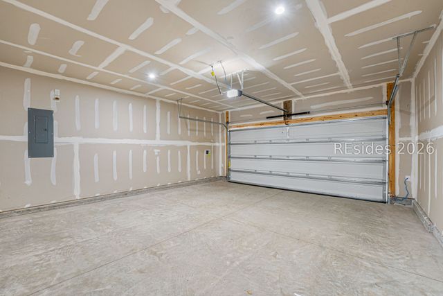 70 Lockwood Dr, Bluffton, SC 29910