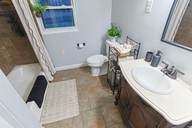 27002 Water Edge Drive, Elkhart, IN 46514