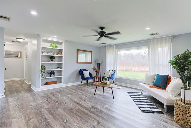 27002 Water Edge Drive, Elkhart, IN 46514