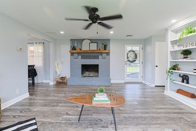 27002 Water Edge Drive, Elkhart, IN 46514