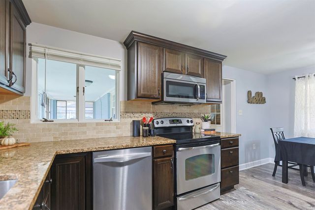 27002 Water Edge Drive, Elkhart, IN 46514