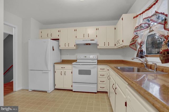 248 MICHELE CIR, Millersville, MD 21108