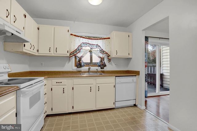 248 MICHELE CIR, Millersville, MD 21108