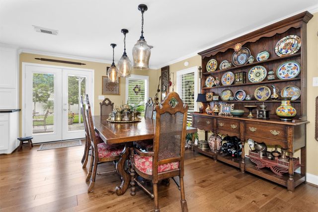 3 Fairway Drive, Conroe, TX 77304