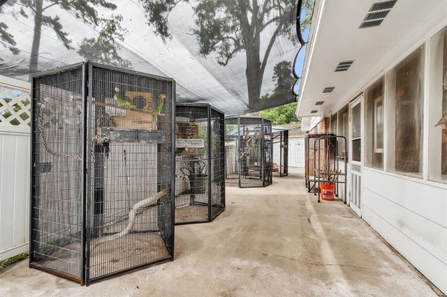 3 Fairway Drive, Conroe, TX 77304