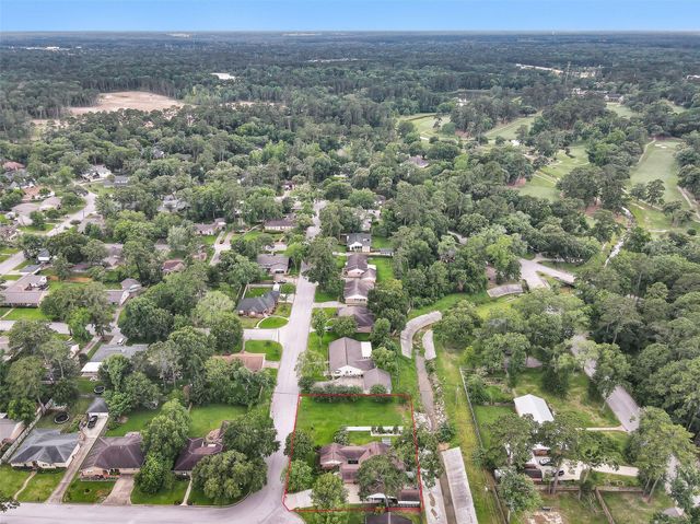 3 Fairway Drive, Conroe, TX 77304