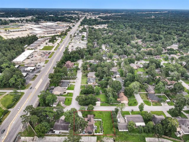 3 Fairway Drive, Conroe, TX 77304