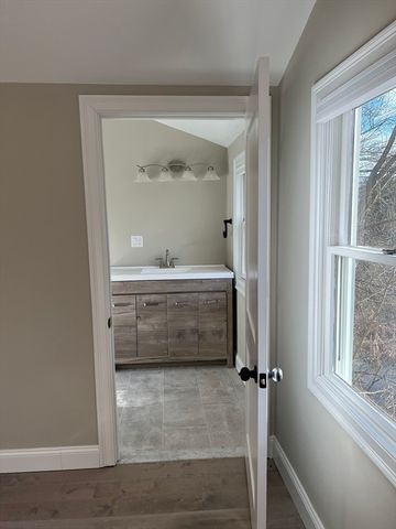 70 Burroughs Rd, North Reading, MA 01864