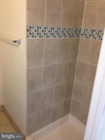621 LINNARD ST, Baltimore, MD 21229