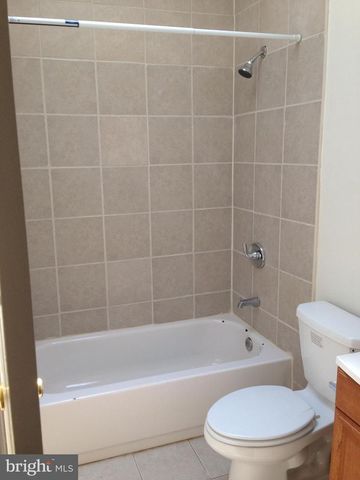 621 LINNARD ST, Baltimore, MD 21229