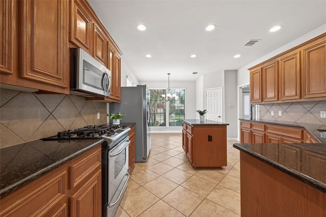 8858 Distant Woods Drive, Houston, TX 77095