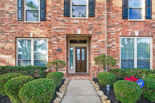 8858 Distant Woods Drive, Houston, TX 77095