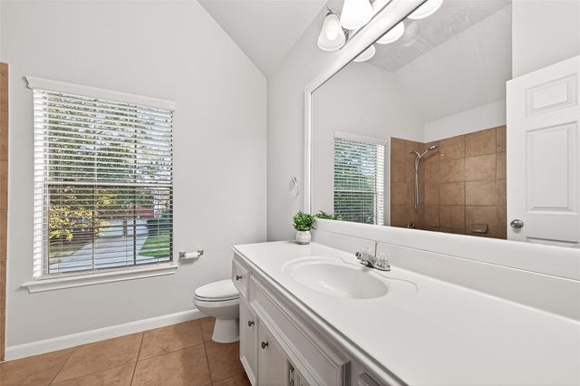 8858 Distant Woods Drive, Houston, TX 77095