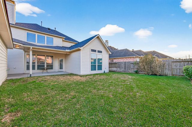 8858 Distant Woods Drive, Houston, TX 77095