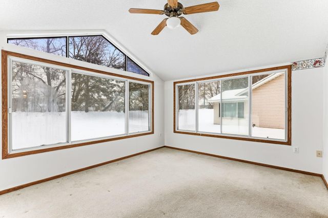 8747 Norway Street NW, Coon Rapids, MN 55433