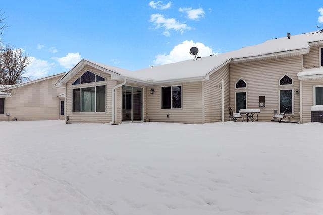 8747 Norway Street NW, Coon Rapids, MN 55433