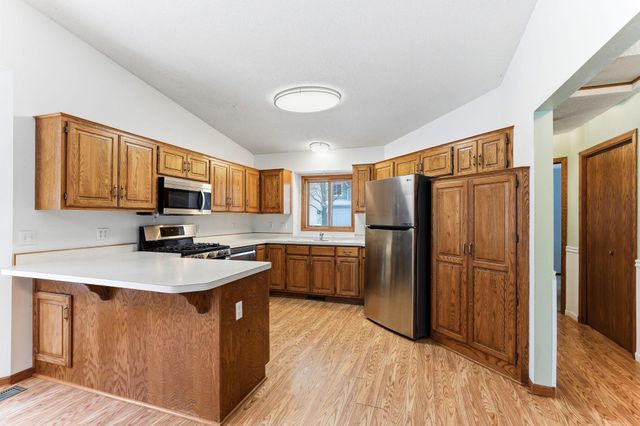 8747 Norway Street NW, Coon Rapids, MN 55433