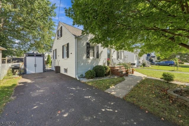 212 Stephenson Ave, Middlesex Boro, NJ 08846
