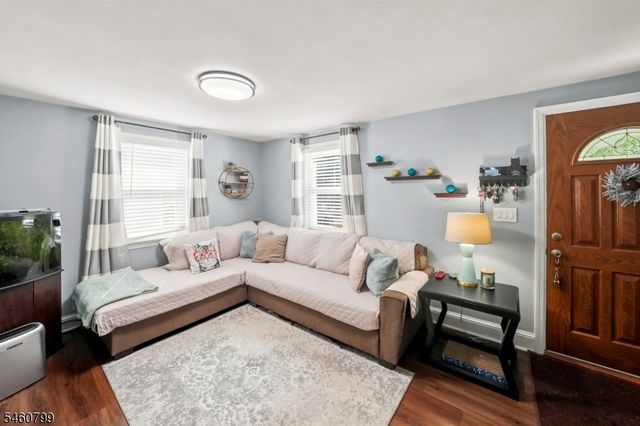 212 Stephenson Ave, Middlesex Boro, NJ 08846