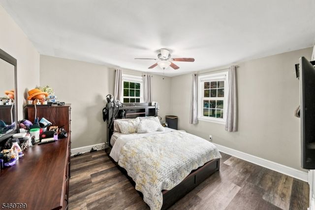 212 Stephenson Ave, Middlesex Boro, NJ 08846