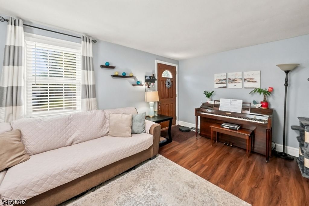 212 Stephenson Ave, Middlesex Boro, NJ 08846 — photo 5