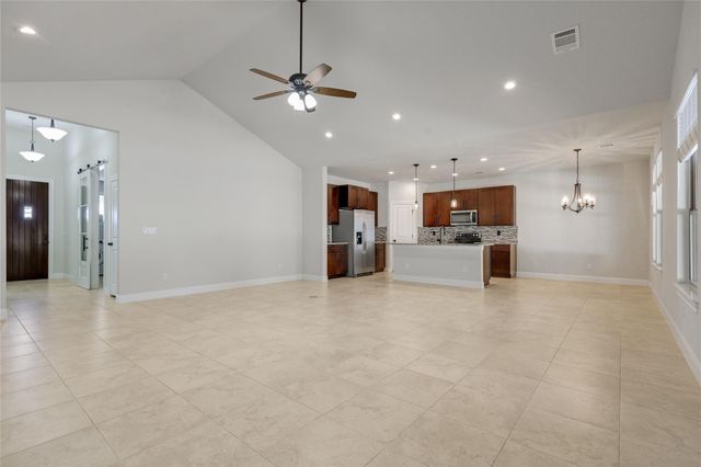 18504 Venture DR, Lago Vista, TX 78645