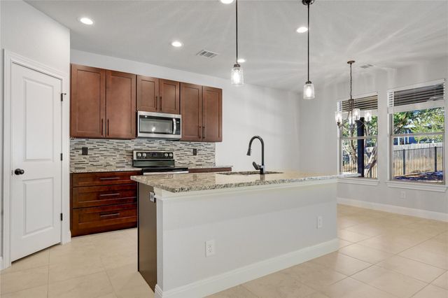 18504 Venture DR, Lago Vista, TX 78645