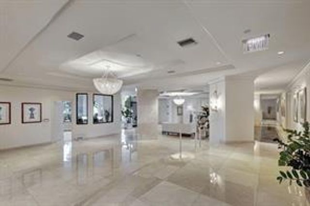 800 Ocean Drive 404, Juno Beach, FL 33408